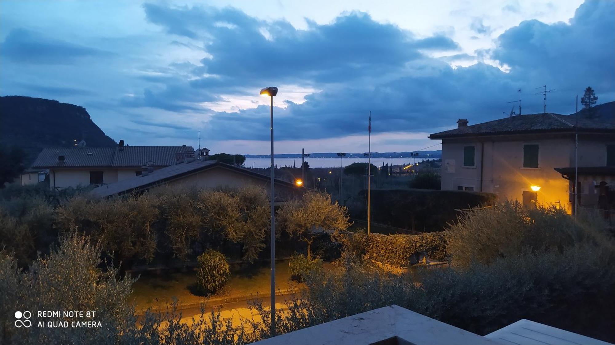 Sole Open space Garda  Exterior foto